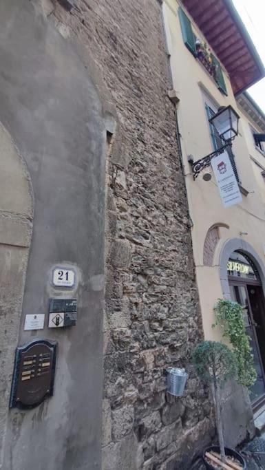 פראטו Appartamento Torre Della Buca מראה חיצוני תמונה