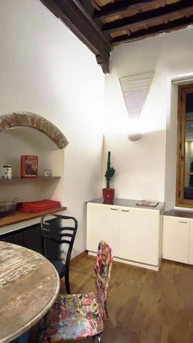 פראטו Appartamento Torre Della Buca מראה חיצוני תמונה